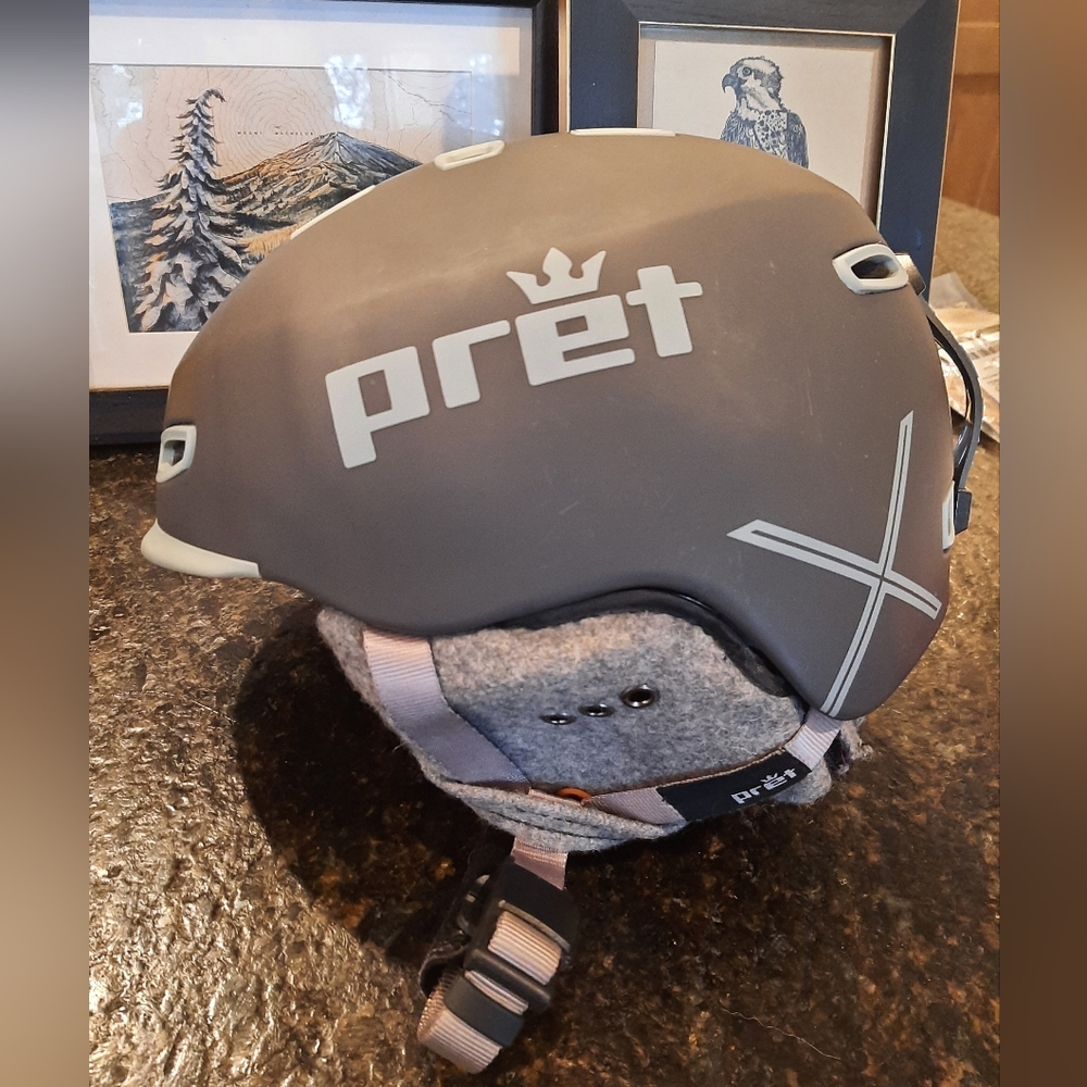 Pret Snowsports Helmet Womens Small MIPS